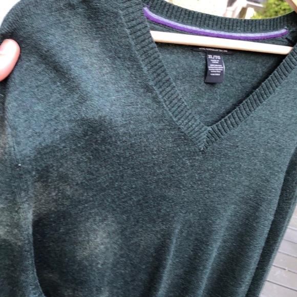 Extra fine merino wool pullover sweaters - Picture 2 of 6